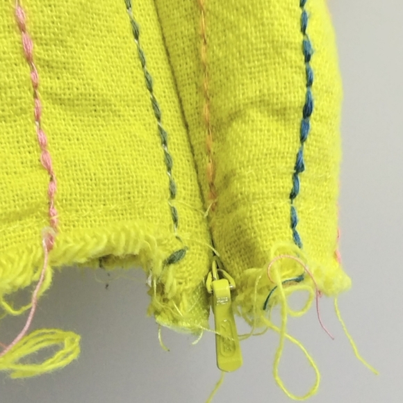 Red Carter Revolve Alta Bright‎ Yellow Embroidered Crop Top - Picture 9 of 12